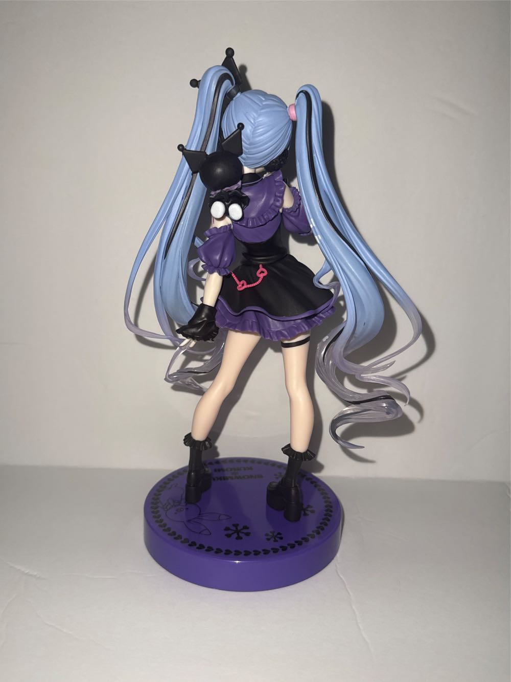Snow Miku x Kuromi Figure - Sanrio vinyl figure collectible - Main Image 2