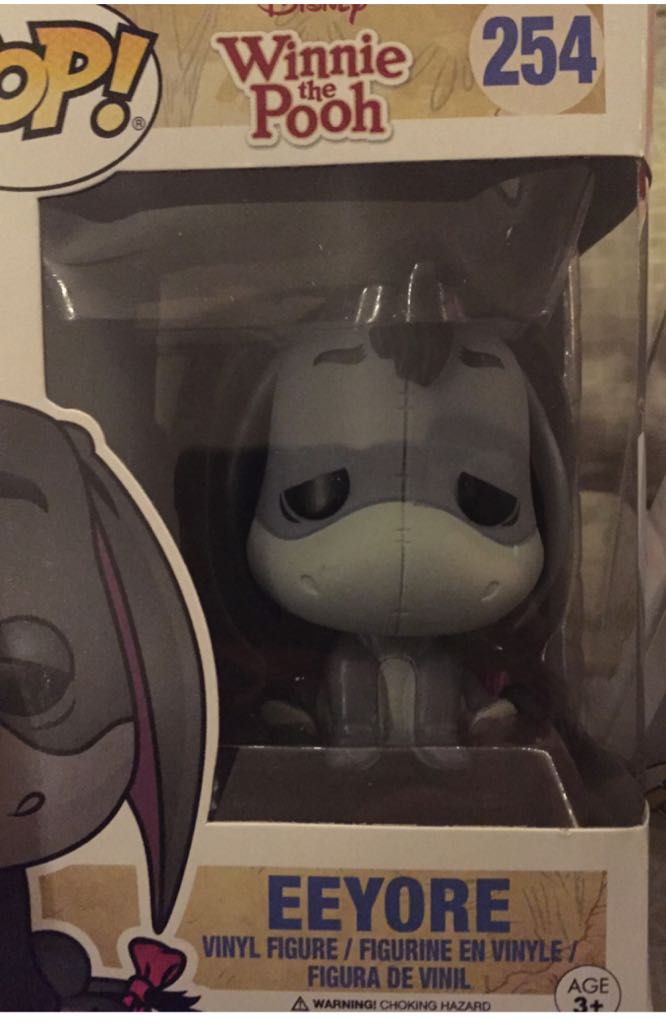 Eeyore - Winnie the Pooh vinyl figure collectible [Barcode 889698112628] - Main Image 1