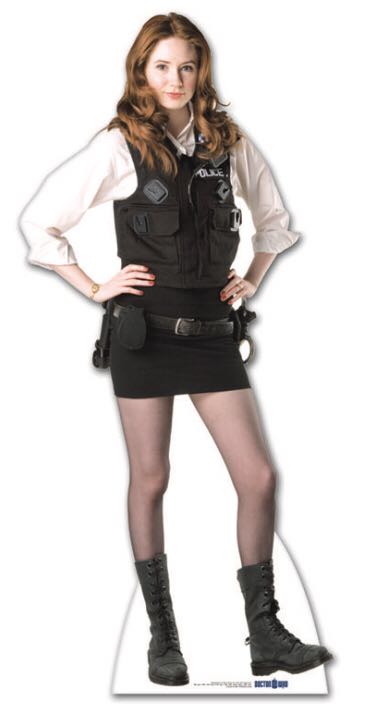 Amy Pond - Doctor Who vinyl figure collectible - Main Image 3