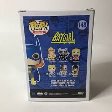 Batgirl - DC Universe vinyl figure collectible [Barcode 889698300988] - Main Image 4