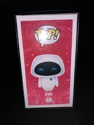 Wall-E: Eve - Wall-E vinyl figure collectible [Barcode 830395027906] - Main Image 4
