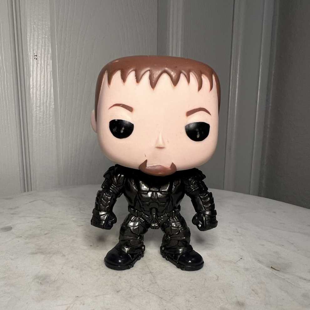 Superman: Man of steel (General Zod)  - Man of Steel vinyl figure collectible [Barcode 830395030500] - Main Image 3