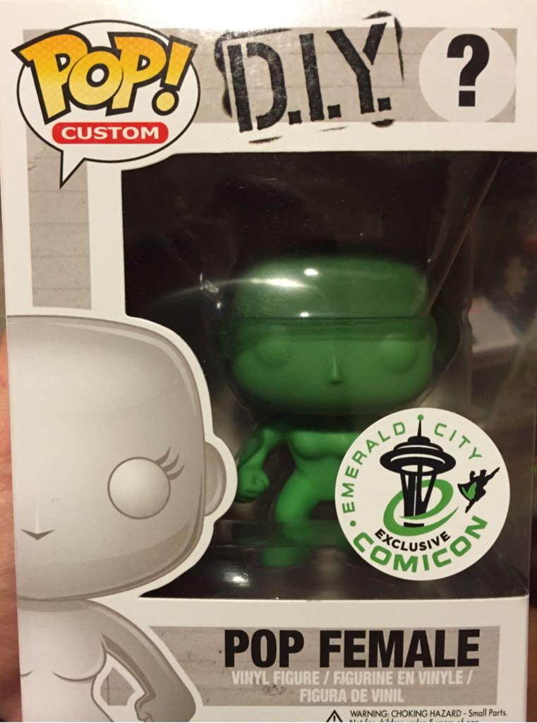 Pop Female - D.I.Y. vinyl figure collectible [Barcode 849803039424] - Main Image 2