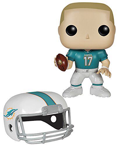 Miami Dolphins: Ryan Tannehill - NFL vinyl figure collectible [Barcode 849803045456] - Main Image 2