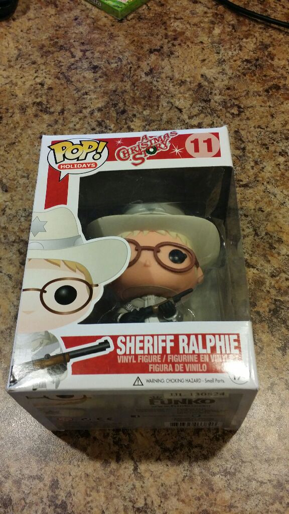 Sheriff Ralphie - A Christmas Story vinyl figure collectible [Barcode 830395033846] - Main Image 2