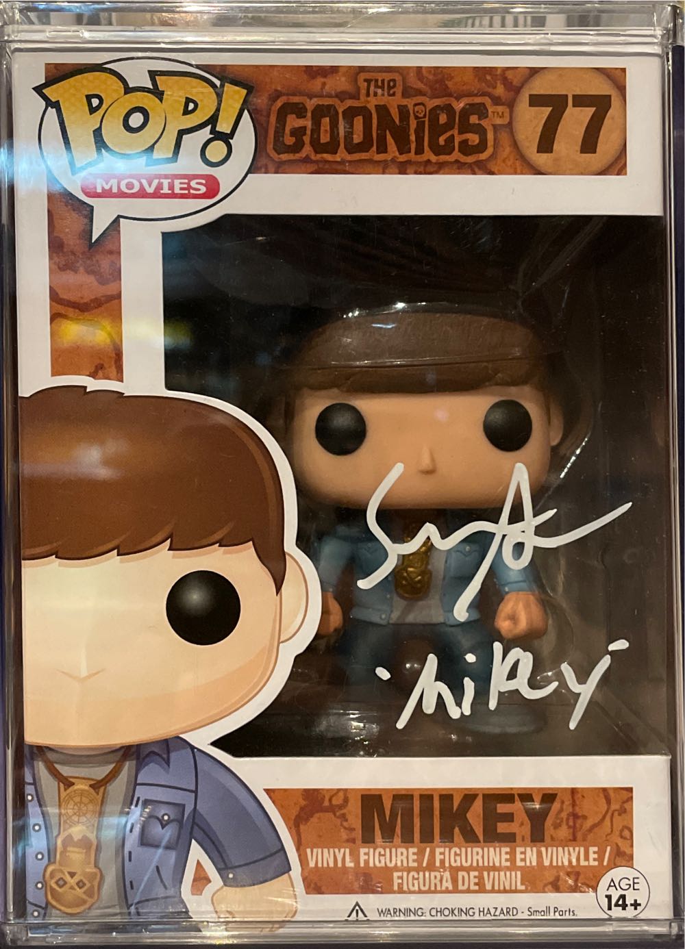 Mikey - The Goonies vinyl figure collectible [Barcode 849803036980] - Main Image 3