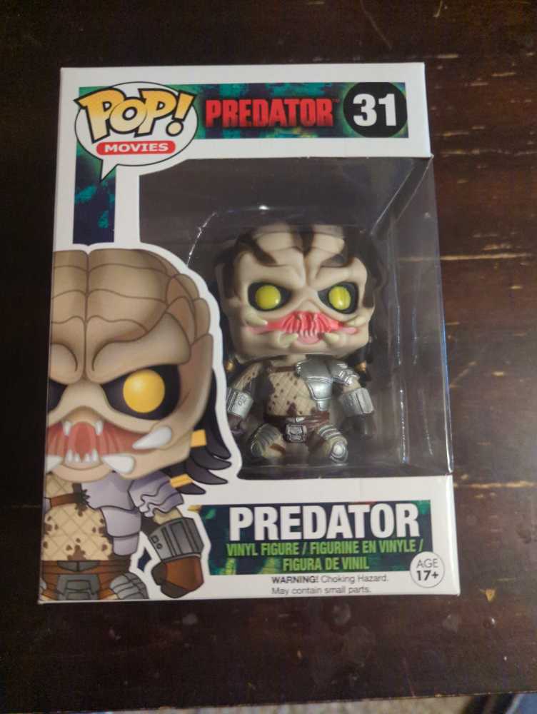Predator - Predator vinyl figure collectible [Barcode 830395031446] - Main Image 3