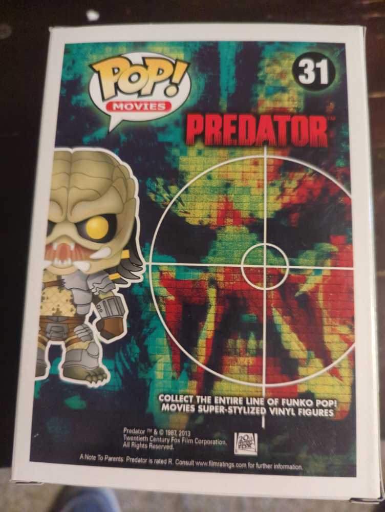 Predator - Predator vinyl figure collectible [Barcode 830395031446] - Main Image 4