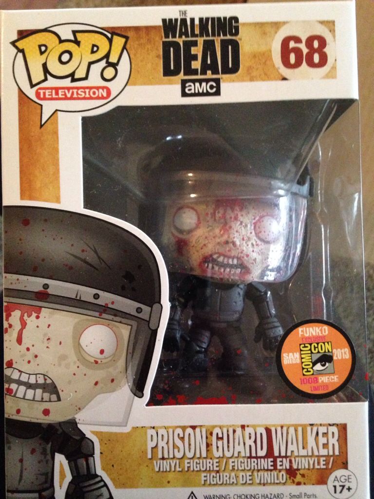 Prison Guard Walker - The Walking Dead vinyl figure collectible [Barcode 830395032924] - Main Image 2