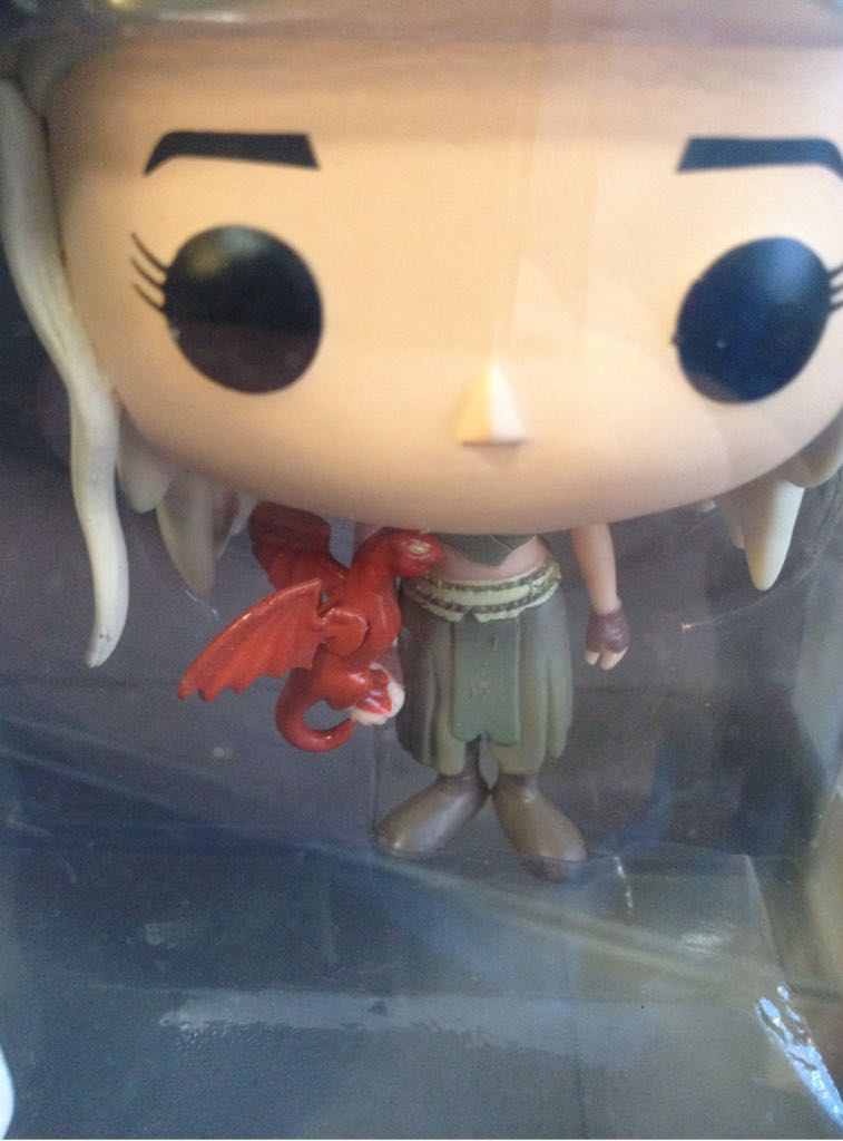 Daenerys Targaryen - Game of Thrones vinyl figure collectible [Barcode 830395030128] - Main Image 2