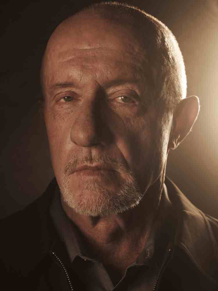 Mike Ehrmantraut - Breaking Bad vinyl figure collectible [Barcode 849803043483] - Main Image 2