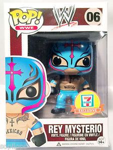 Rey Mysterio - WWE vinyl figure collectible - Main Image 2