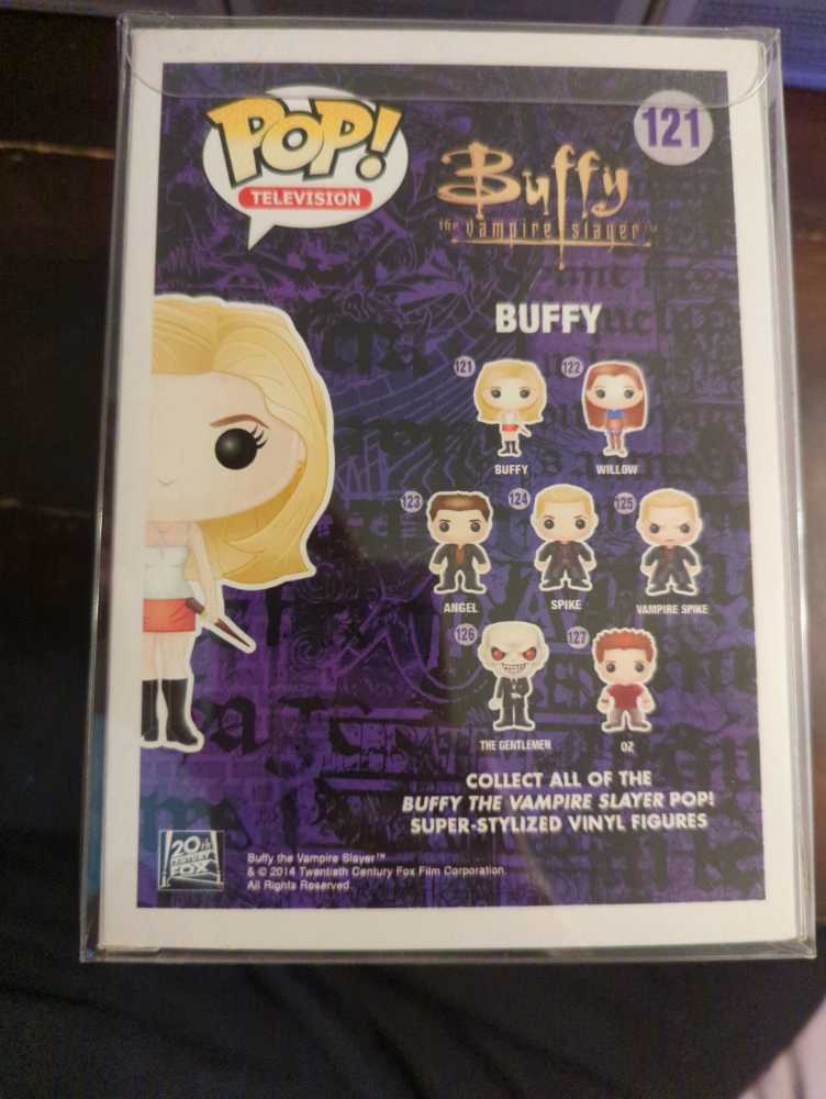 Buffy The Vampire Slayer (Wounded SDCC) - Buffy The Vampire Slayer vinyl figure collectible - Main Image 3