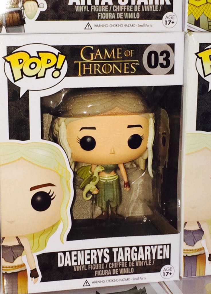Daenerys Targaryen (Gold Dragon) - Game of Thrones vinyl figure collectible - Main Image 2