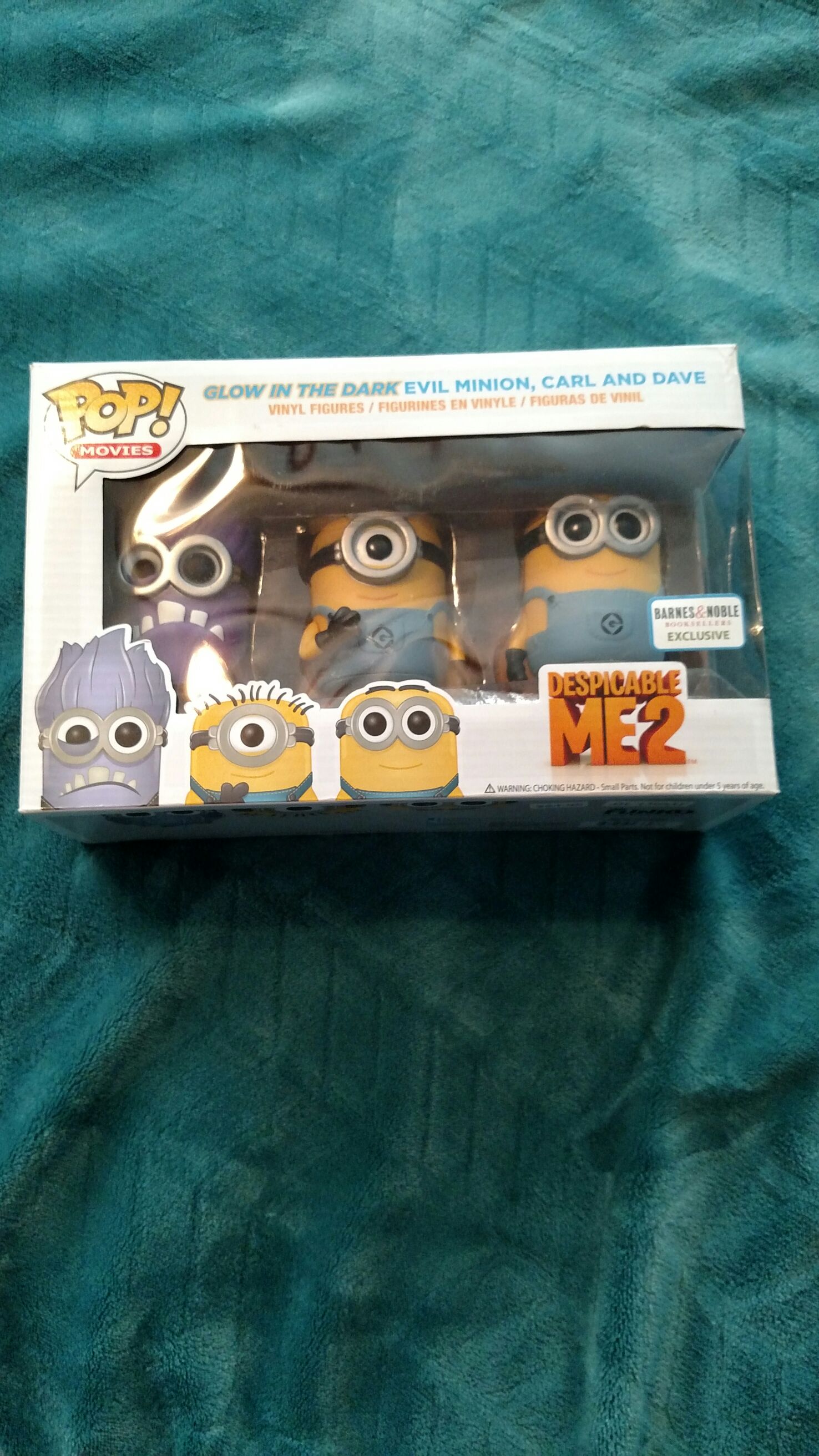 Evil Minion, Carl and Dave (3 Pack) - Despicable Me vinyl figure collectible [Barcode 849803036966] - Main Image 2