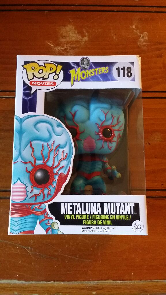 Metaluna Mutant - Monsters vinyl figure collectible - Main Image 2