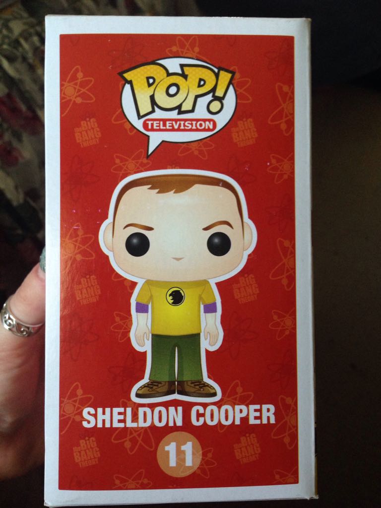 Sheldon Cooper (Hawkman Shirt) - The Big Bang Theory vinyl figure collectible [Barcode 830395029160] - Main Image 2