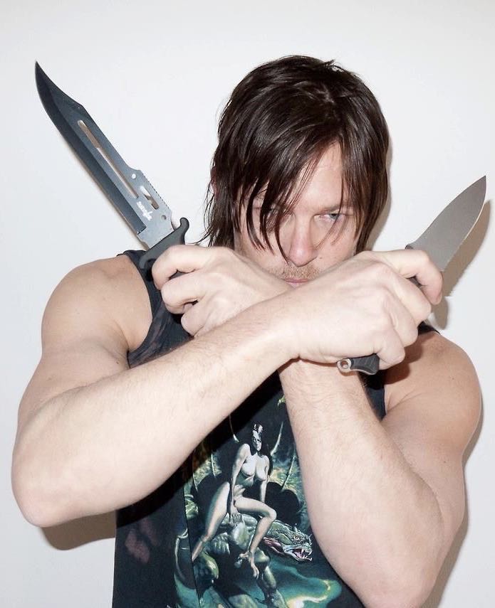 Daryl Dixon - The Walking Dead vinyl figure collectible [Barcode 849803044503] - Main Image 4