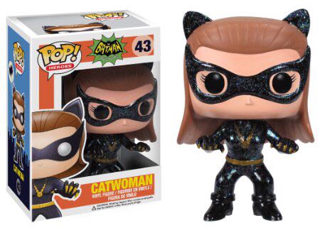 Catwoman - DC Universe vinyl figure collectible - Main Image 2