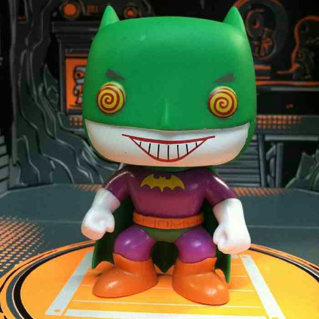 The Joker Batman-Batman - Batman vinyl figure collectible [Barcode 849803052300] - Main Image 2