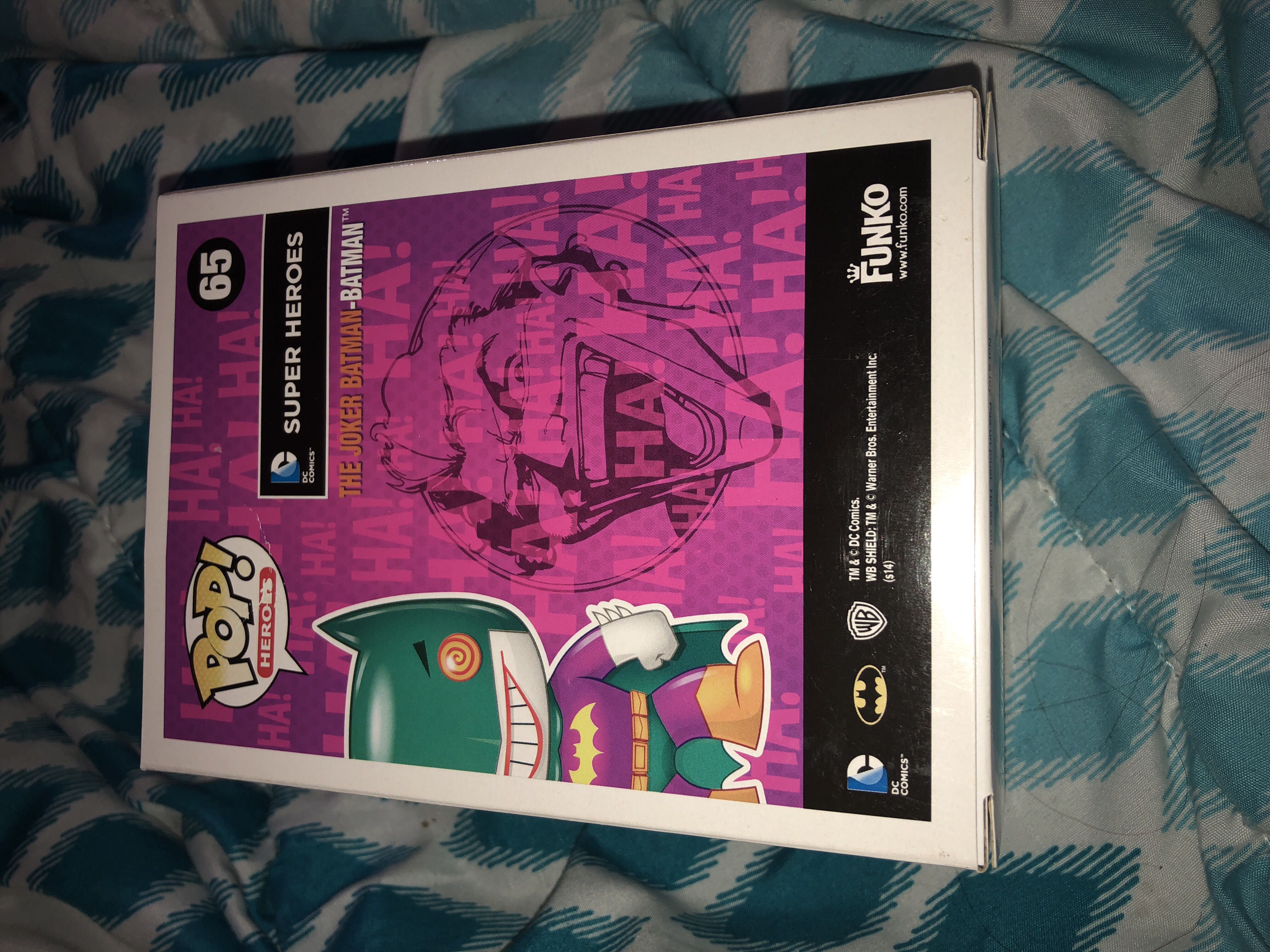 The Joker Batman-Batman - Batman vinyl figure collectible [Barcode 849803052300] - Main Image 3