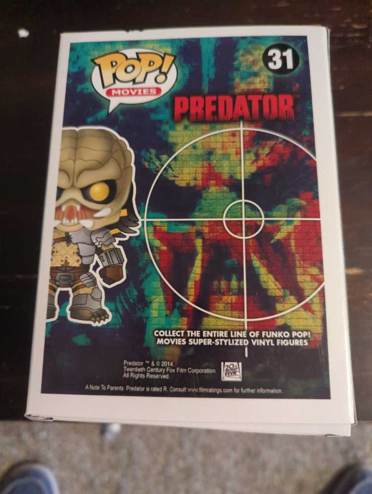 Predator (Invisible Hot Topic) - Predator vinyl figure collectible [Barcode 849203043779] - Main Image 3