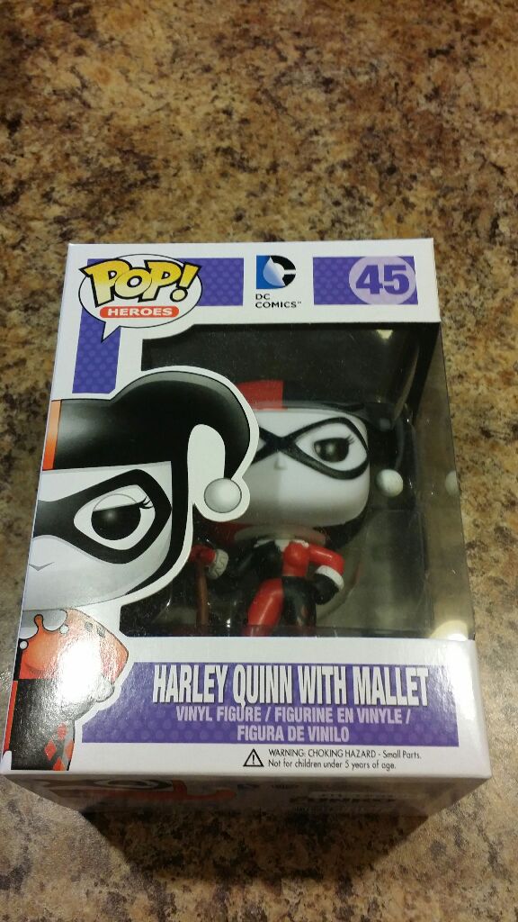 Harley Quinn (With Mallet) - Batman vinyl figure collectible - Main Image 2