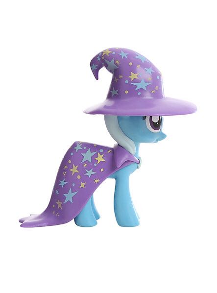 Trixie Lulamoon - My Little Pony vinyl figure collectible [Barcode 849803038243] - Main Image 2