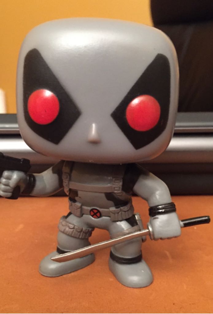 Deadpool - Deadpool vinyl figure collectible - Main Image 2