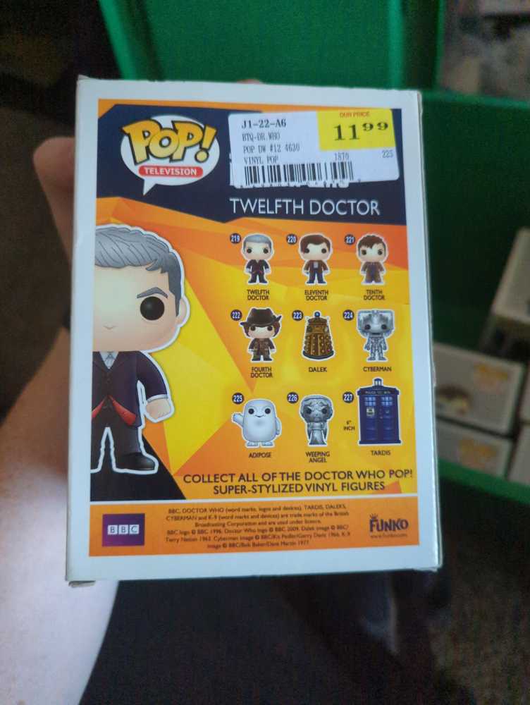 Twelfth Doctor - Doctor Who vinyl figure collectible [Barcode 849803046309] - Main Image 3