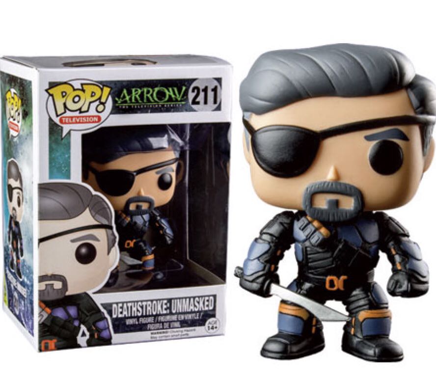 Deathstroke: Unmasked - Arrow vinyl figure collectible - Main Image 2