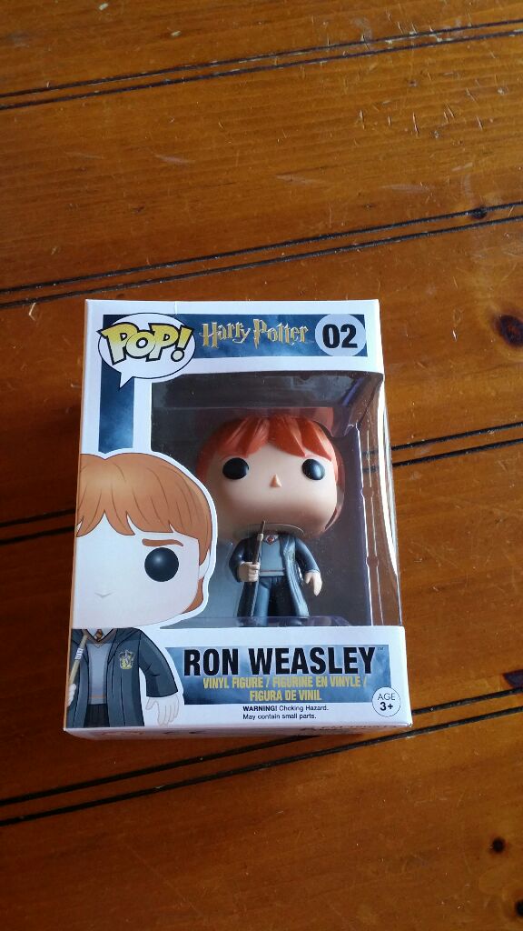 02 Ron Weasley - Harry Potter vinyl figure collectible [Barcode 849803058593] - Main Image 2
