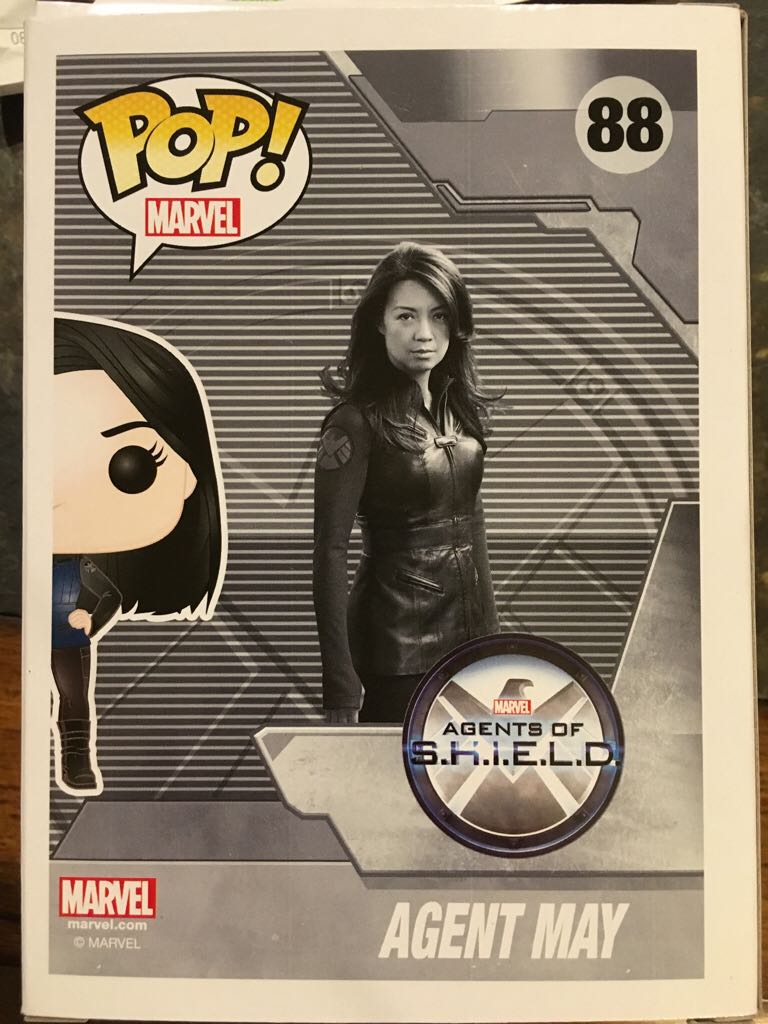 Agent May $24  vinyl figure collectible [Barcode 120254481872] - Main Image 2