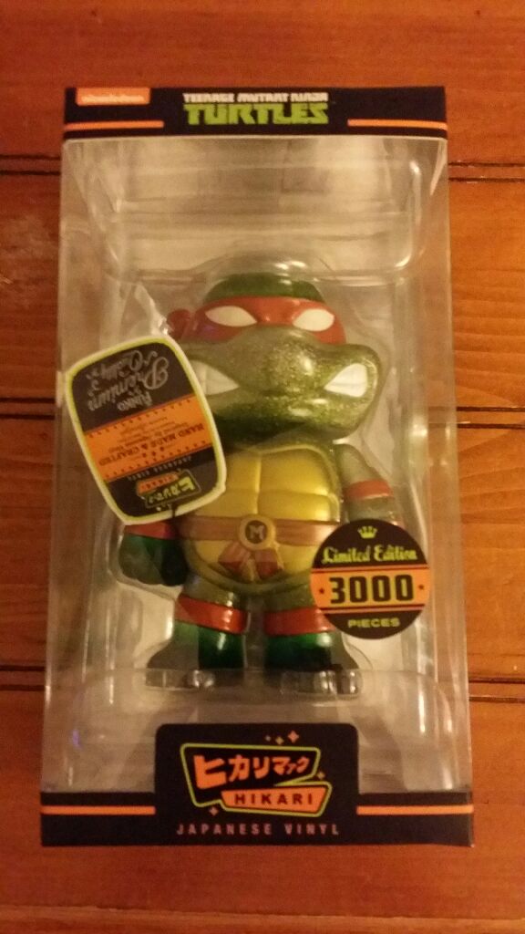 Michelangelo Hikari - Teenage Mutant Ninja Turtles vinyl figure collectible - Main Image 2