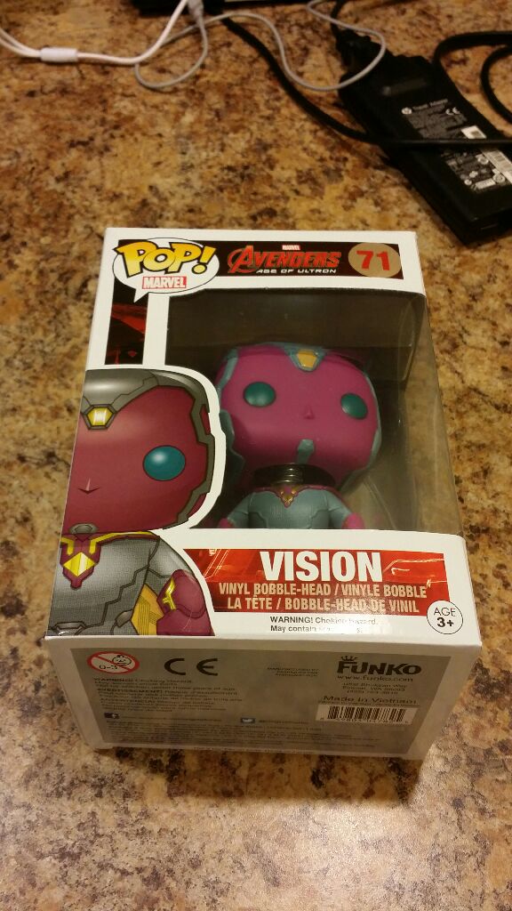 Vision - Avengers: Age of Ultron vinyl figure collectible - Main Image 2