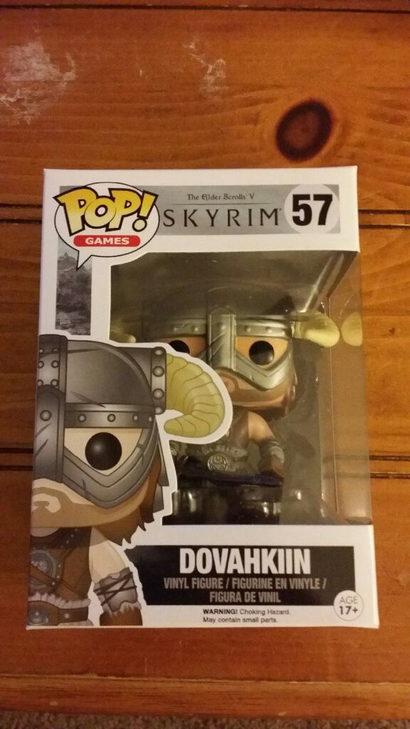 Dovahkiin - The Elder Scrolls vinyl figure collectible [Barcode 849803052423] - Main Image 2