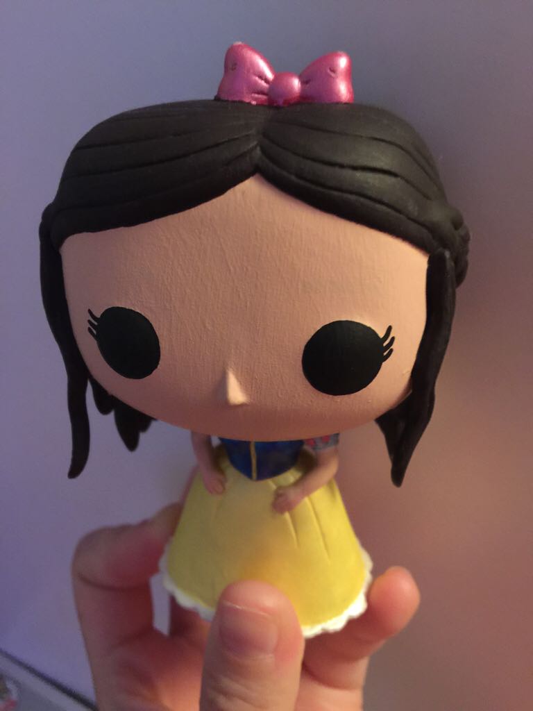 Snow White  vinyl figure collectible - Main Image 2