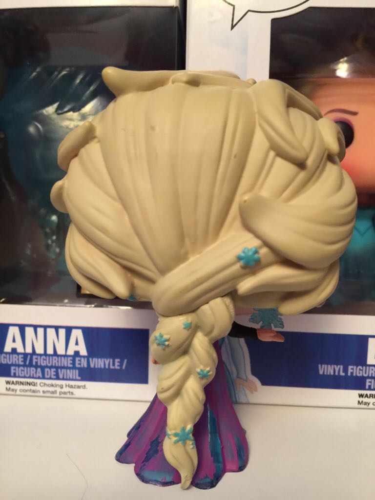 Elsa - Frozen vinyl figure collectible - Main Image 2