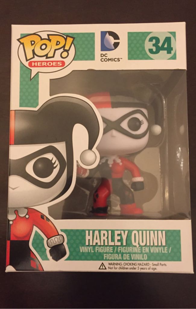 Harley Quinn - DC Universe vinyl figure collectible [Barcode 23030343] - Main Image 2