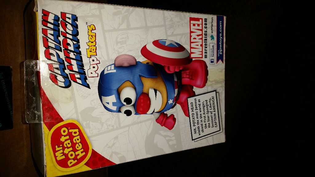 mr potato head captain america  vinyl figure collectible [Barcode 801452502445] - Main Image 2