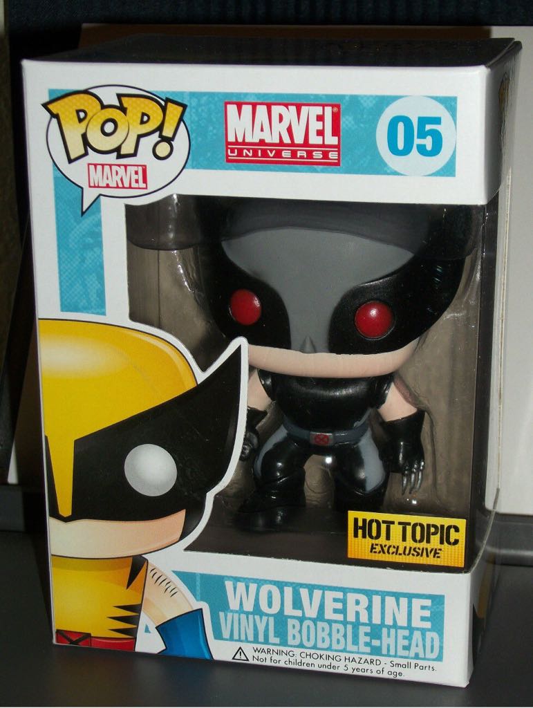 Wolverine (X-Force) $26 - Marvel Universe vinyl figure collectible - Main Image 2