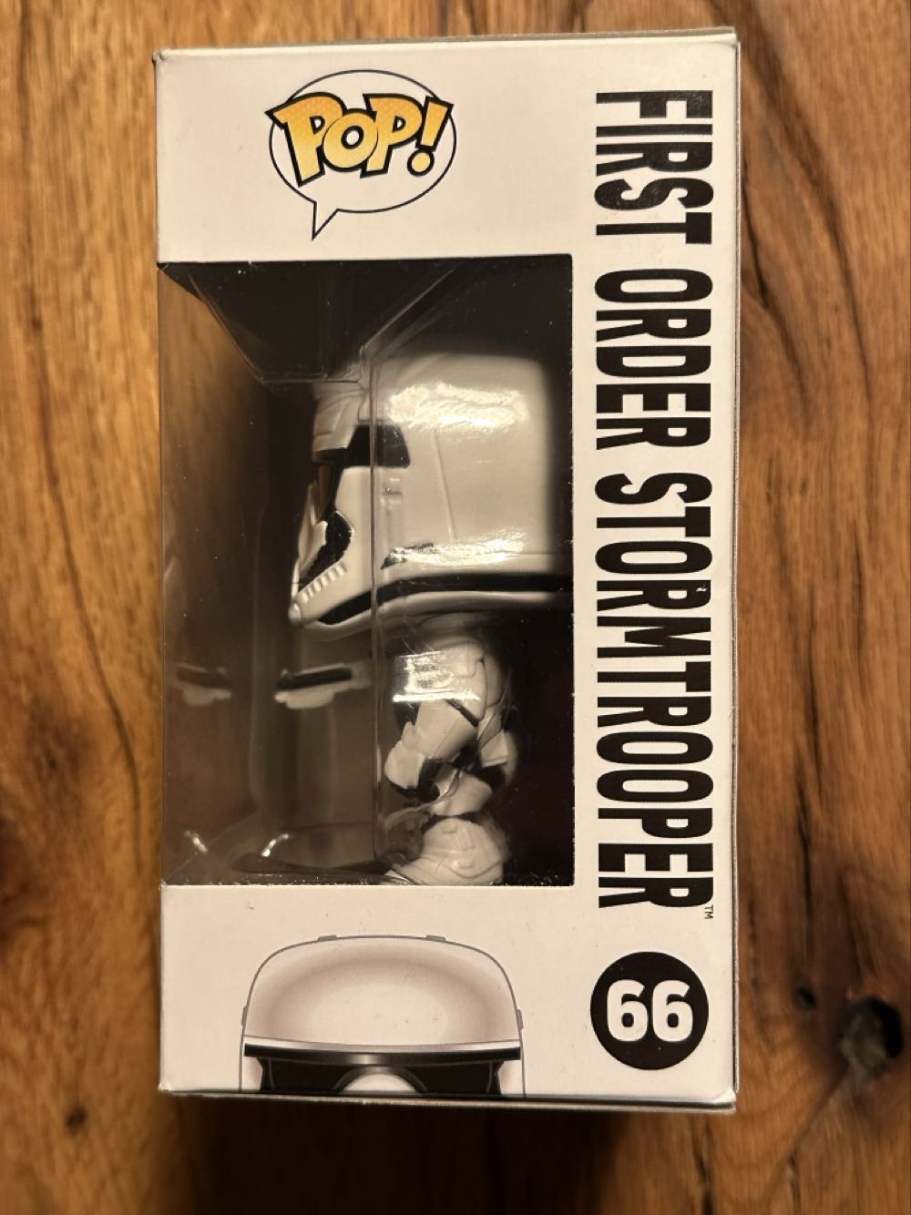 First Order Stormtrooper - Star Wars vinyl figure collectible [Barcode 849803062255] - Main Image 4