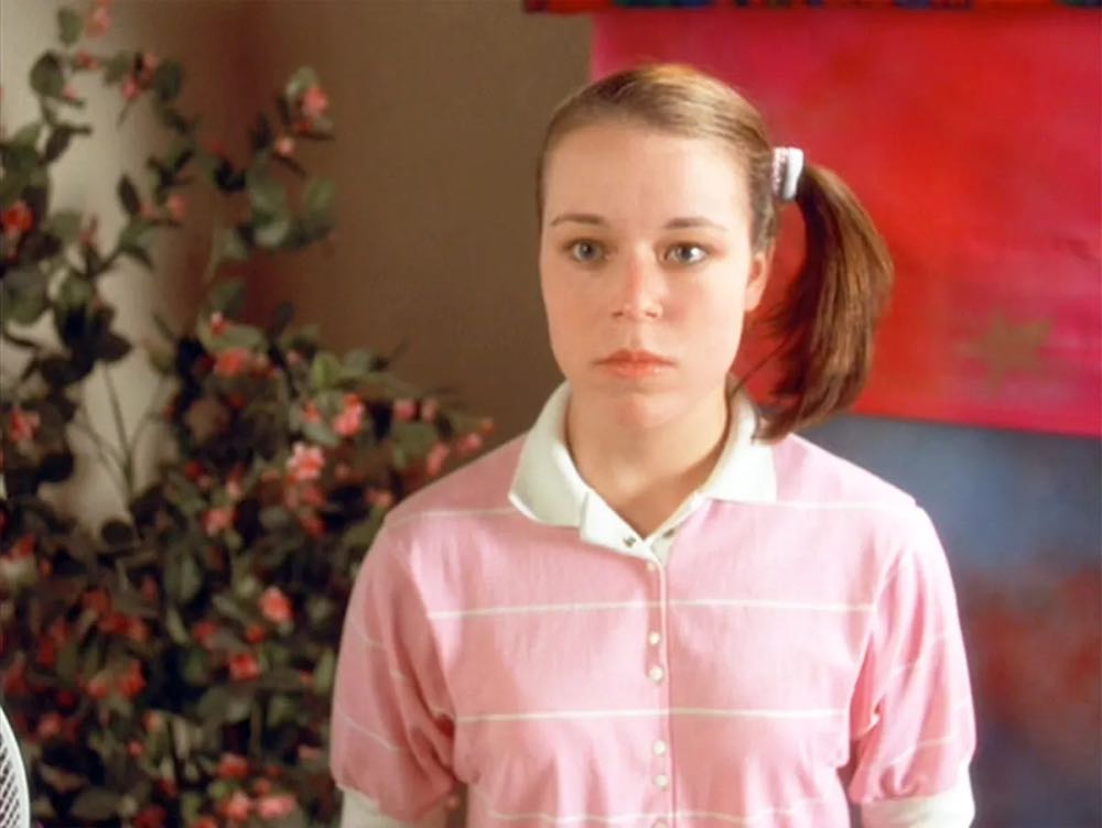 #207 Movies: Napoleon Dynamite: Deb - Napolean Dynamite vinyl figure collectible [Barcode 849803063078] - Main Image 3