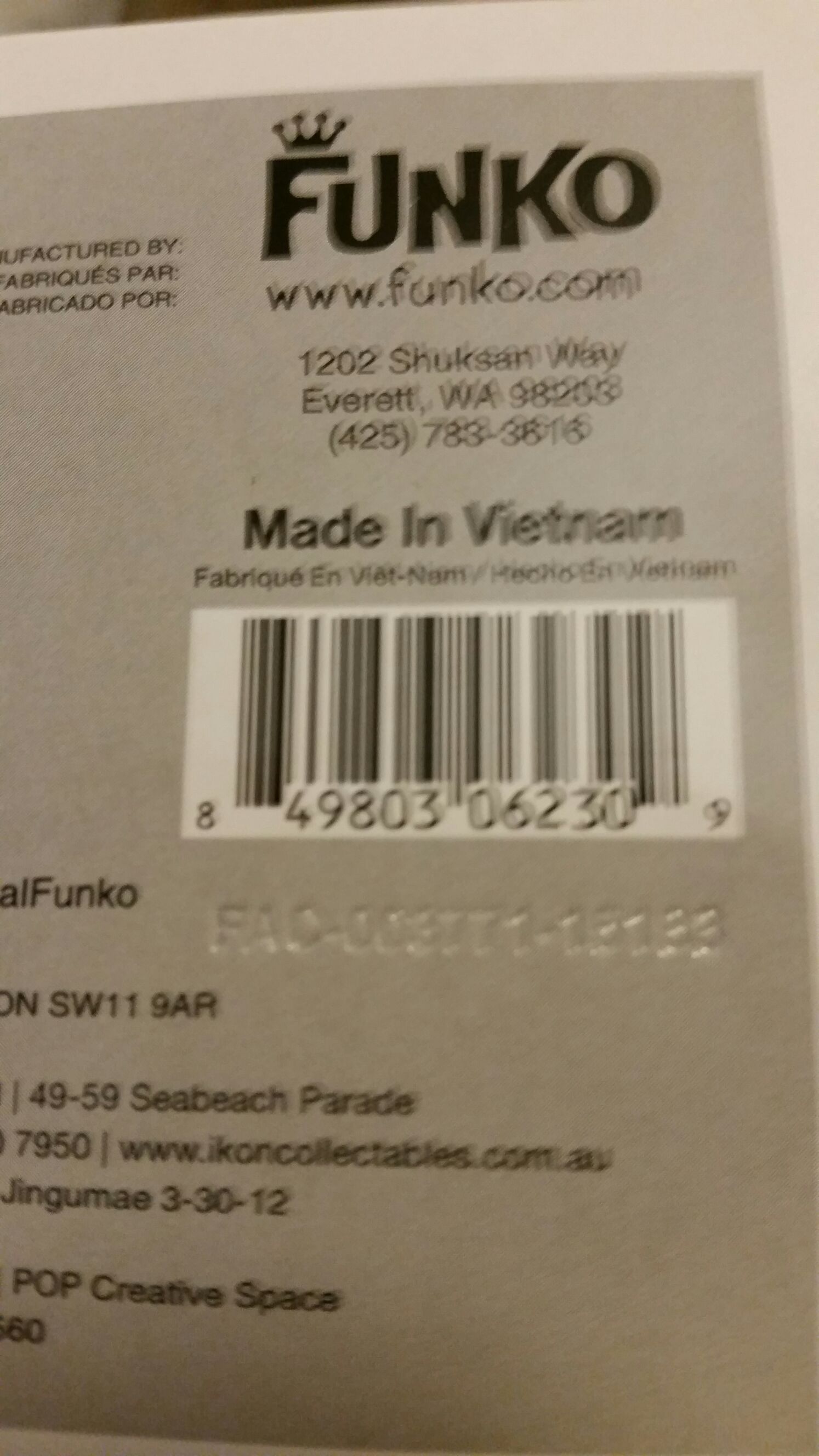 #72 Star Wars: The Force Awakens: Poe Dameron (Walmart) - Star Wars vinyl figure collectible [Barcode 849803062309] - Main Image 2