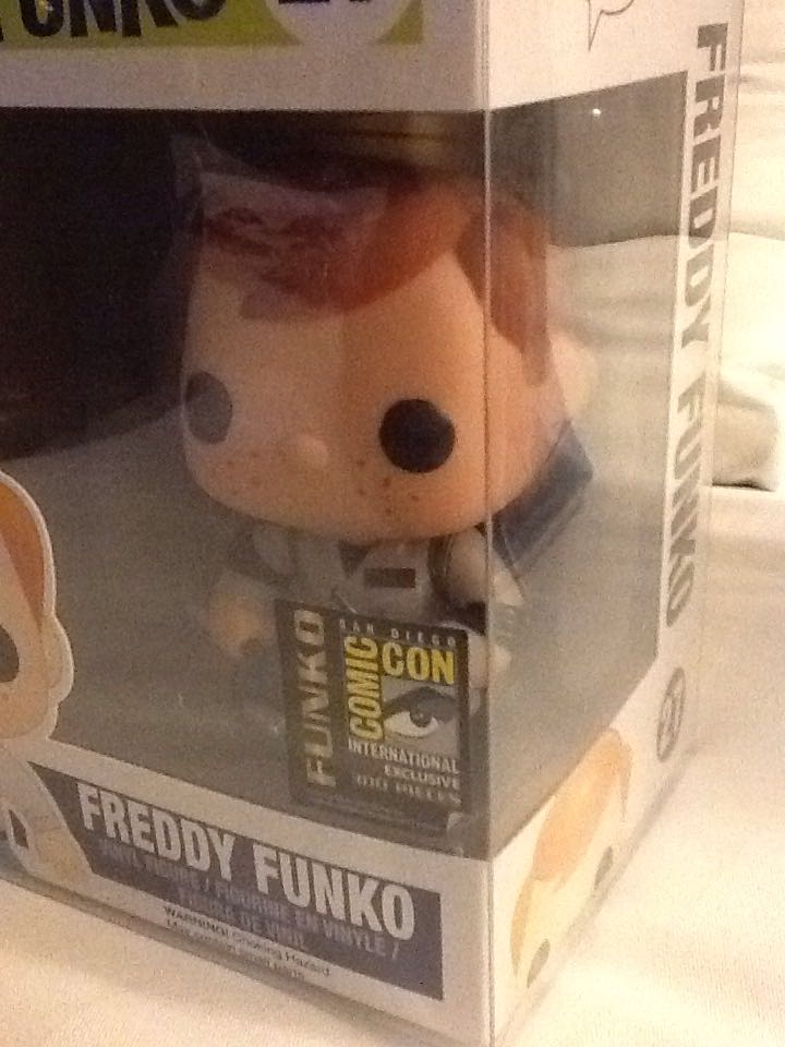 Freddy Funko Ray Stantz - Freddy Funko vinyl figure collectible - Main Image 2