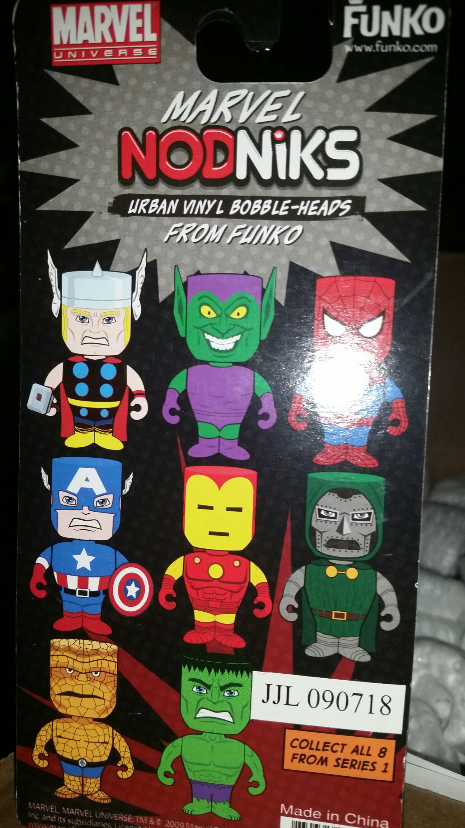 Green Goblin - Marvel Universe vinyl figure collectible [Barcode 830395099873] - Main Image 2