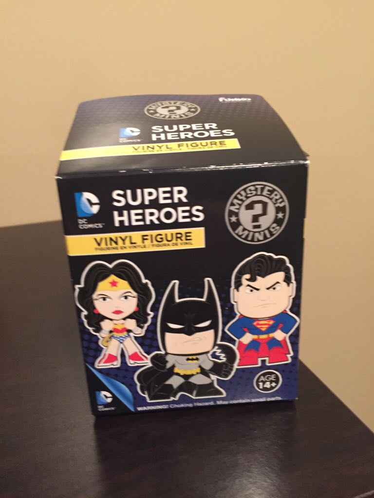 Blue Batman (Angry) - Batman vinyl figure collectible - Main Image 2