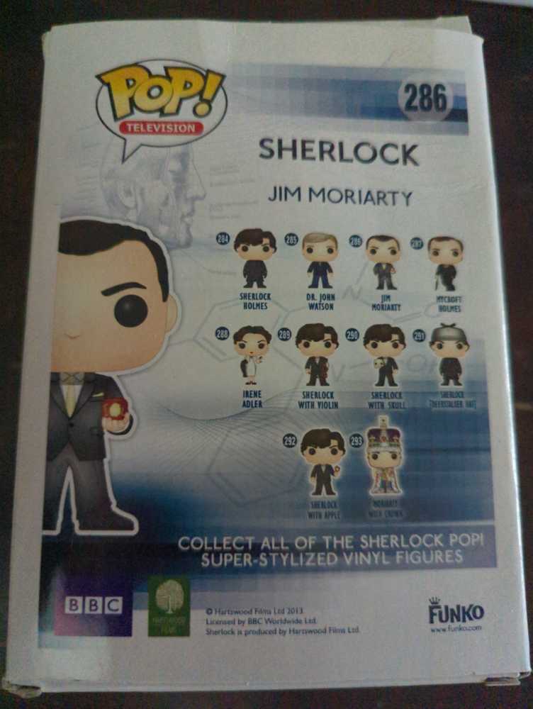 Moriarty with Apple - Sherlock vinyl figure collectible [Barcode 849803060541] - Main Image 3