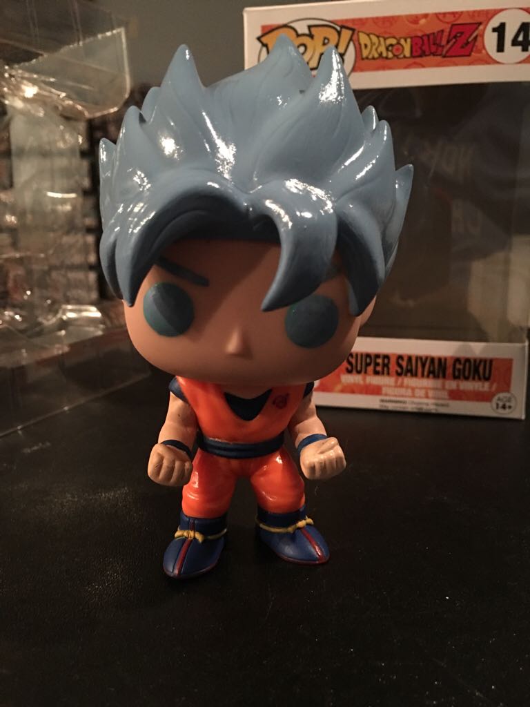 Super Saiyan God Goku  - Dragon Ball Z vinyl figure collectible - Main Image 2