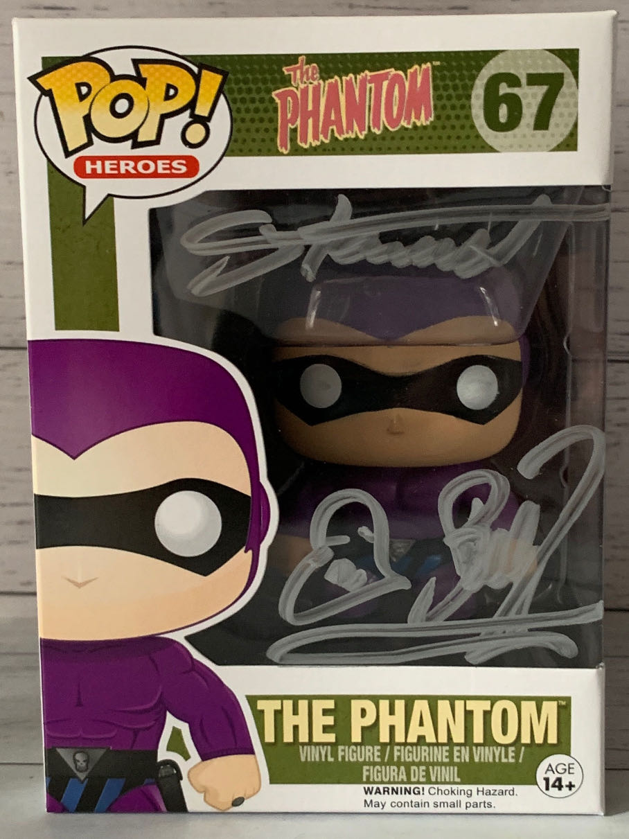 The Phantom - DC Universe vinyl figure collectible [Barcode 849803055301] - Main Image 3